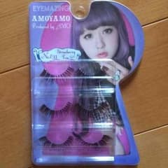 つけまつげのサムネイル