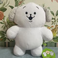 ムキムキのハムちゃん ほがらかいぬねこ BIGぬいぐるみ　ラウンドワン限定 Amazon.co.jp: ムキムキのハムちゃん&ほがらかいぬねこ BIGぬいぐるみ