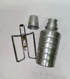 アルミ製ボトルとボトルケージセットのサムネイル