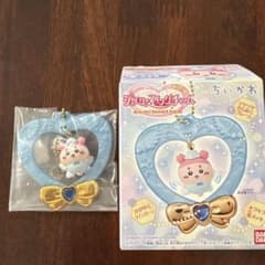 ちいかわ　ジュエリースイングチャーム　古本屋　カニちゃんのサムネイル