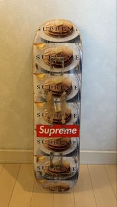 SUPREME パンケーキデザイン スケートボードデッキ8.25 Supreme パンケーキ スケートボード デッキ 8.25インチ - メルカリ