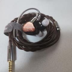 Thieaudio Monarch Mk2 [価格交渉可能です]のサムネイル