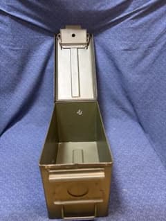 米軍 実物 アーモボックス 5.56mm M200 弾薬箱 アモ缶ミリタリー空箱のサムネイル