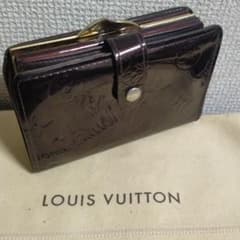 鑑定済み。ルイヴィトンヴェルニ二つ折りガマ口財布。超美品のサムネイル