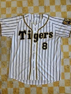 阪神タイガース 佐藤輝明 ユニフォーム 8のサムネイル