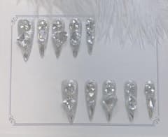 現品♡埋め尽くしネイルチップ　ギャルネイル　韓国　ワンホン　キラキラ　量産　地雷のサムネイル