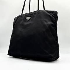 良品 プラダ トートバッグ 肩掛け 三角ロゴ ナイロン A4可 ブラック 白