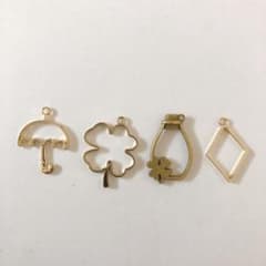 パーツ　レジン枠　３点セットのサムネイル