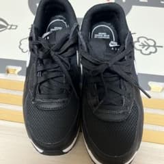 NIKE エアマックスのサムネイル