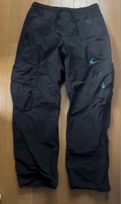 NIKE × off-white トラックスーツのサムネイル