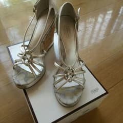 tomo様専用☆coach JOSLIN METALLIC KID シルバーのサムネイル
