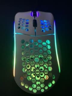 GLORIOUS MODEL D68gゲーミングマウスマットホワイト箱付属品ありのサムネイル