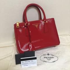 PRADA サフィアーノ ガレリアスモール yooo-様♡のサムネイル