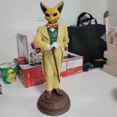 ジブリ バロン 猫男爵 フィギュア - メルカリ