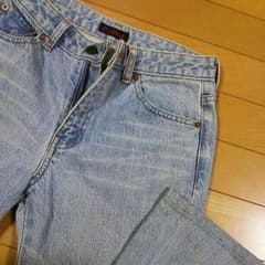 値下☆ユーズド加工☆ストレートジーンズのサムネイル