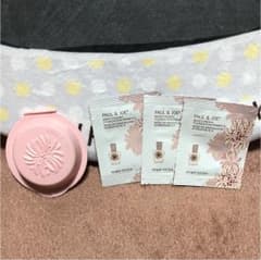 Paul & JOE  セッティングパウダー  サンプルセットのサムネイル