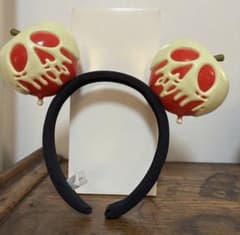 ディズニー ハロウィン 毒リンゴ カチューシャのサムネイル