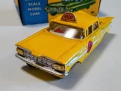 MILTON MINI TOYS No,306 CHEVROLET TAXI - メルカリ