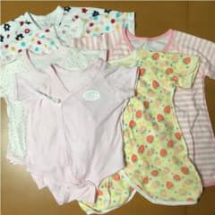 コンビ肌着6枚＆手袋セット♡のサムネイル
