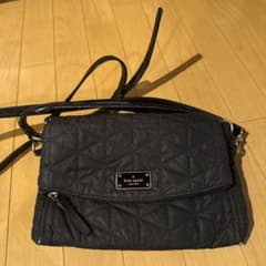 kate spade 黒 ショルダーバッグ　ナイロン　キルティングのサムネイル