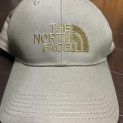 THE NORTH FACE ベージュ キャップのサムネイル