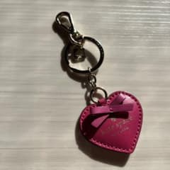 kate spade キーホルダーのサムネイル