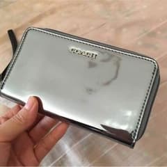 COACH ポーチのサムネイル