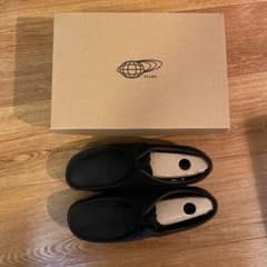 Clarks × BEAMS / 別注 Wallabee GORE-TEX（R）のサムネイル