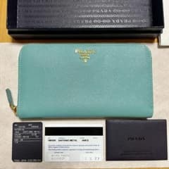 [Excellent Condition] PRADA Saffiano Leather Long Wallet for Women, 1M0506
