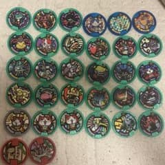 ぐ*ら様 妖怪ウォッチ メダル まとめ売りのサムネイル