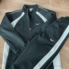 NIKE ナイキ ジャージ上下　130 xsのサムネイル