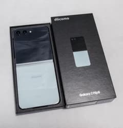 未使用] docomo Galaxy Z Flip5 本体 クリアケース付き - メルカリ