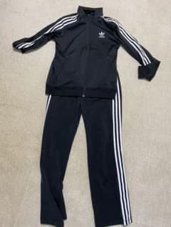 adidas originals セットアップ(値下げ交渉あり)のサムネイル