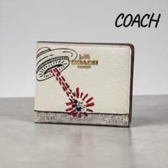 COACH 二つ折り財布 ディズニーコラボ ミッキー UFOコンパクト - メルカリ