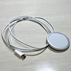Apple 純正品 Magsafe充電器のサムネイル