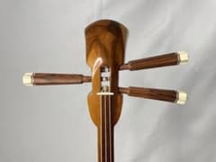 沖縄三線 実入りチーク/チュン木 人工皮 スンチ塗り 沖縄三線 実入りチーク/チュン木 人工皮 スンチ塗り - メルカリ