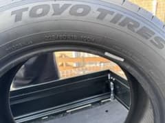 【  タピアンさん専用⠀】225/60R18 4本セット トーヨータイヤのサムネイル