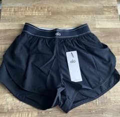 Alo yoga match poInt short ネイビー sサイズ - メルカリ