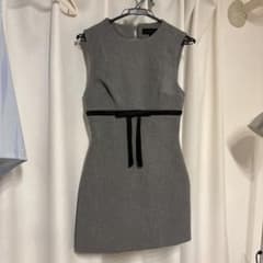 【最終値下げ】ZARA ワンピース グレー リボン xsのサムネイル