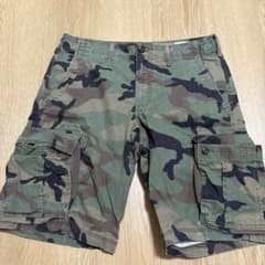 GAP 迷彩 カーゴショートパンツのサムネイル