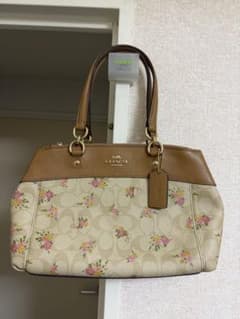 美品　COACH コーチ ハンドバッグ 花柄 PVC ショルダーバッグ 2WAYのサムネイル