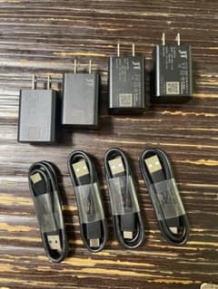 プルームテックプラスウィズ2充電器とUSB Type-Cケーブル各4セットのサムネイル