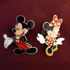 東京ディズニーリゾート ピンバッジ 2個セット - メルカリ