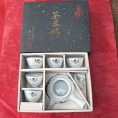 ［有田焼］急須と湯呑セットのサムネイル