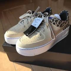 NIKE スニーカー ナイキのサムネイル