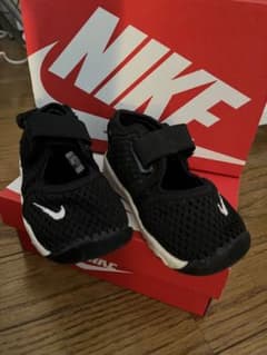 nike リトルリフト　エアリフトのサムネイル