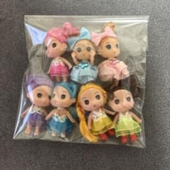 ミニドール 7体セット ドレスアップのサムネイル