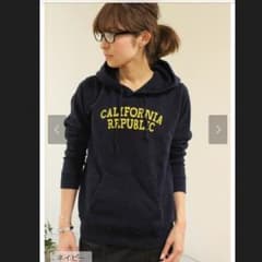 【値下げ】FRAMeWORK【美品】フレームワーク★即完売★パーカー♪のサムネイル
