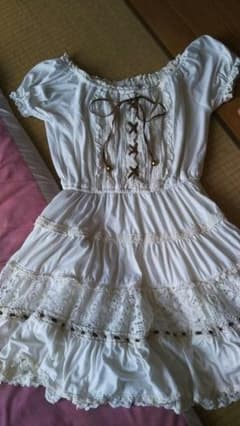 LIZ LISAワンピースのサムネイル