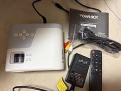 YOWHICK プロジェクター 本体のサムネイル